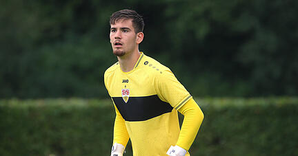 Dennis Seimen vom VfB Stuttgart will in dieser Saison die nächsten Schritte beim Fußball-Bundesligisten machen.