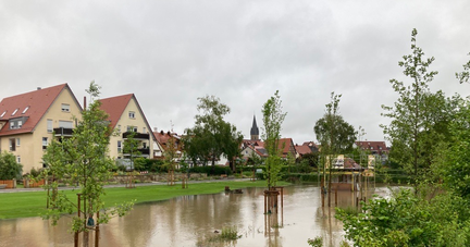 Das Gelände der geplanten Gartenschau in Eppingen wurde durch Starkregen in der Nacht auf Dienstag überschwemmt.