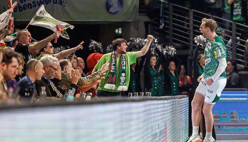 Die Füchse Berlin stehen im Final-4-Turnier um den DHB-Pokal. Die Füchse Berlin stehen im Final-4-Turnier um den DHB-Pokal.