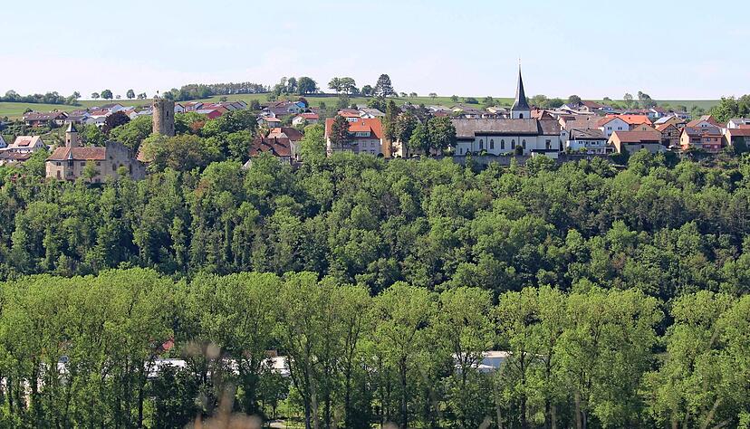 Wer muss in Krautheim wie reagieren, sollte ein Stromausfall eintreten? Die EnBW möchte für die Stadt ein Krisen- und Notfallmanagement erarbeiten, das solche Fragen klären soll.
Foto: Archiv/Ludwig
