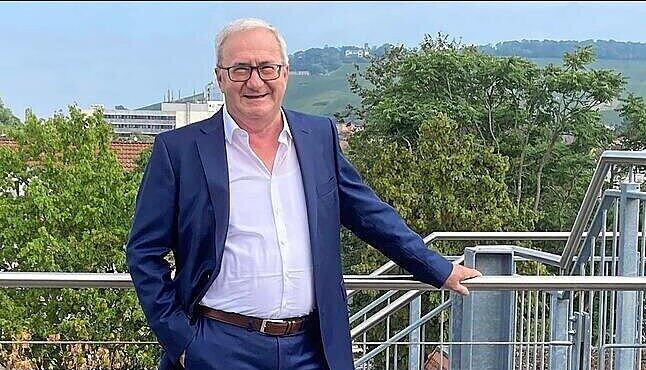 Ralf Hirschfeld bleibt der Hoerner Bank als Vorsitzender des Aufsichtsrats verbunden.