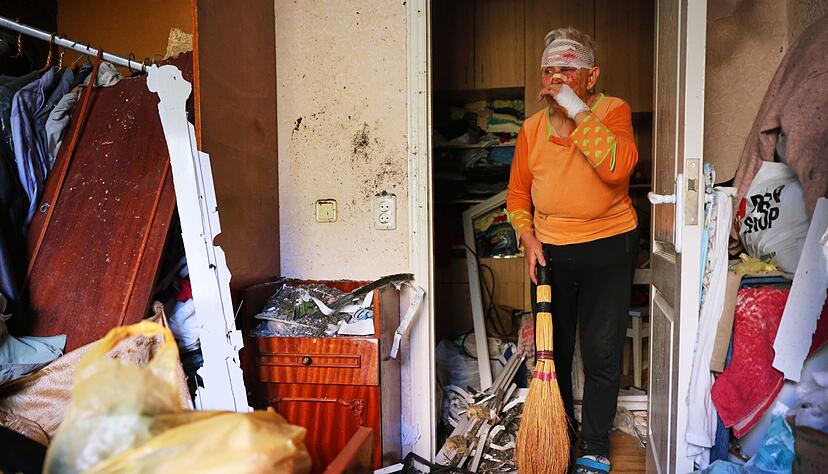 Nach den neuen russischen Angriffen laufen die Rettungs- und Wiederherstellungsarbeiten in mehreren Regionen des Landes.