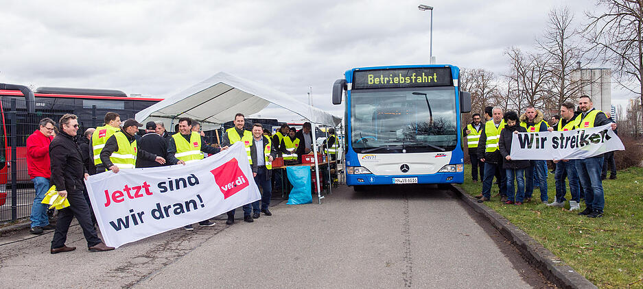 Verdi-Streik im Bus-Depot