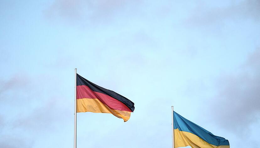 Ukraininsche Geflüchtete sollen in Deutschland kein Bürgergeld mehr, sondern Asylbewerberleistungen bekommen. (Symbolbild) Ukraininsche Geflüchtete sollen in Deutschland kein Bürgergeld mehr, sondern Asylbewerberleistungen bekommen. (Symbolbild)