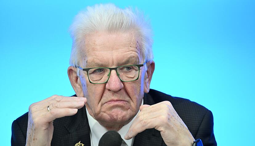 Ministerpr&auml;sident Winfried Kretschmann (Gr&uuml;ne) macht sich wegen des Wahlergebnisses bei der Bundestagswahl keine allzu gro&szlig;en Sorgen um die Landtagswahl.
