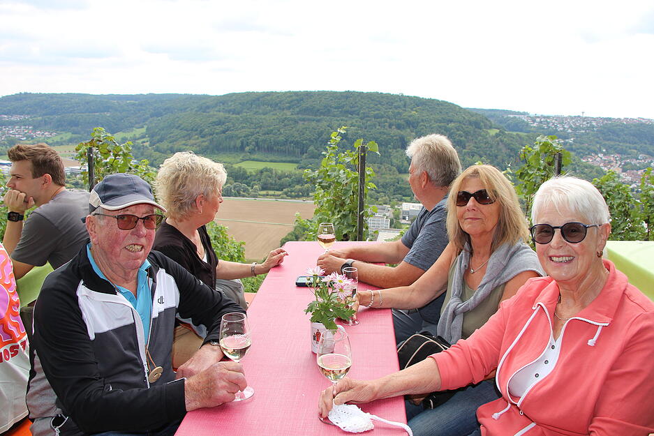 Kochertaler Genießertour in Hohenlohe gestartet. Kochertaler Genießertour in Hohenlohe gestartet.