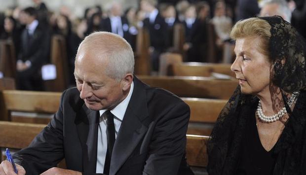 F&uuml;rst Hans-Adam II und F&uuml;rstin Marie Aglae von Liechtenstein im Stephansdom.