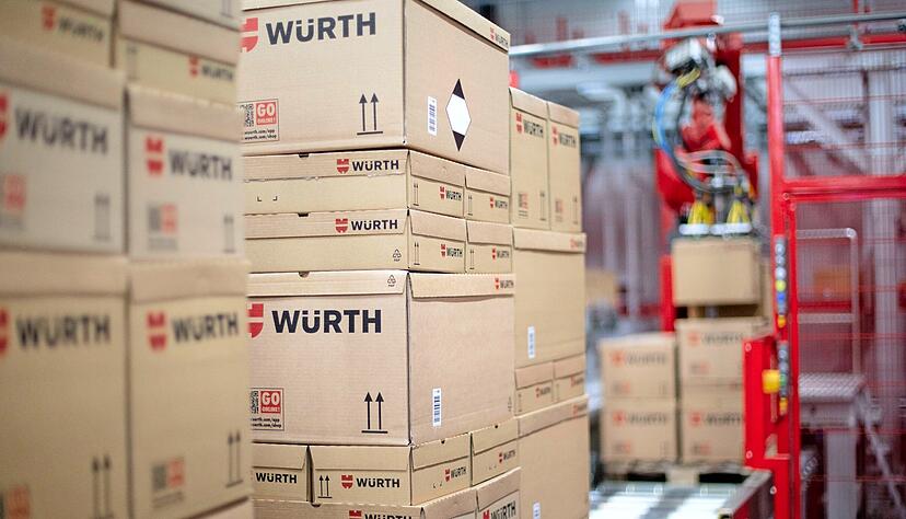 Blick in die Logistik von Würth: Manches Kundenlager ist allerdings noch gut gefüllt. Die Nachfrage lässt in einigen Bereichen zu wünschen übrig. 
Foto: Andreas Lechner