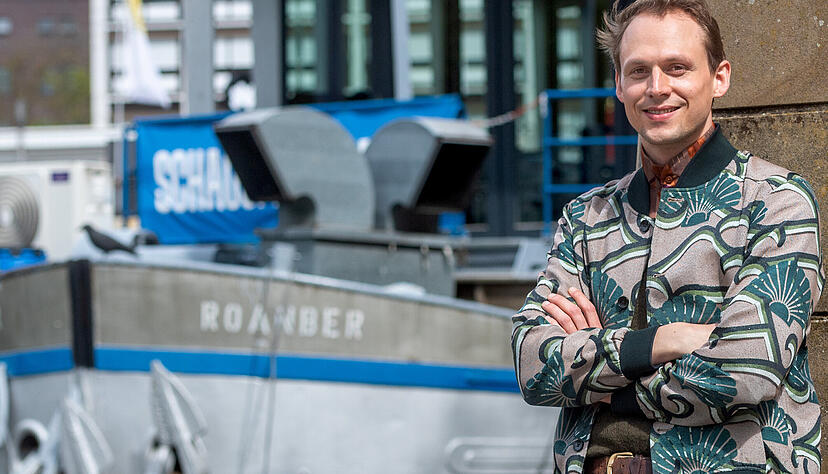 Yascha Finn Nolting erinnert sich noch gut an seine Zeit bei den Freilichtspielen Schw&auml;bisch Hall, wo er erstmals mit Profis auf der B&uuml;hne stand. Heute arbeitet er selbst als freiberuflicher Schauspieler.
Foto: Mario Berger