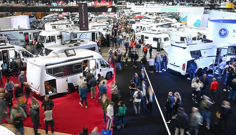 Bei der CMT handelt es sich nach eigenen Angaben um die weltgr&ouml;&szlig;ten Publikumsmesse f&uuml;r Tourismus und Freizeit.