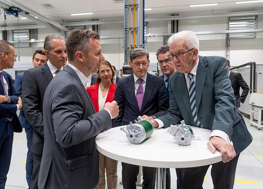 Eröffnung des Highspeed-Technikums bei EBM-Papst mit Ministerpräsident Winfried Kretschmann