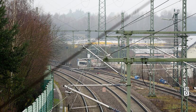 Der Regionalzug war in Richtig Homburg unterwegs.
