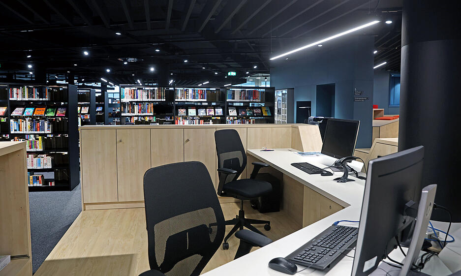 Rundgang durch die umgebaute Stadtbibliothek Heilbronn im K3