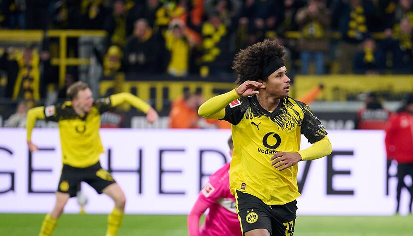 Karim Adeyemi und ein deutliches Zeichen nach dem Wirbel der vergangenen Tage Karim Adeyemi und ein deutliches Zeichen nach dem Wirbel der vergangenen Tage