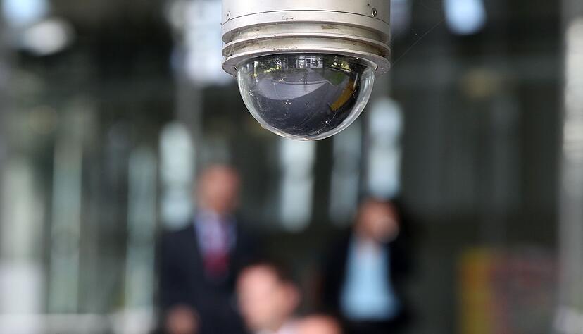 &Uuml;berwachungskameras am Arbeitsplatz d&uuml;rfen zum Beispiel zum Schutz vor Sachbesch&auml;digung oder Diebstahl verwendet werden.