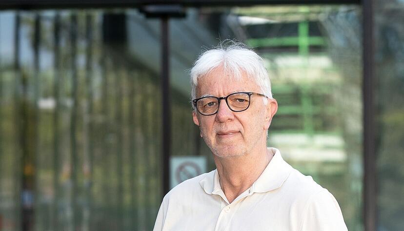 Professor Peter Hahn ist Handchirurg. Bis zu seiner Pensionierung war er Chefarzt an der Bad Rappenauer Vulpius-Klinik. Professor Peter Hahn ist Handchirurg. Bis zu seiner Pensionierung war er Chefarzt an der Bad Rappenauer Vulpius-Klinik.