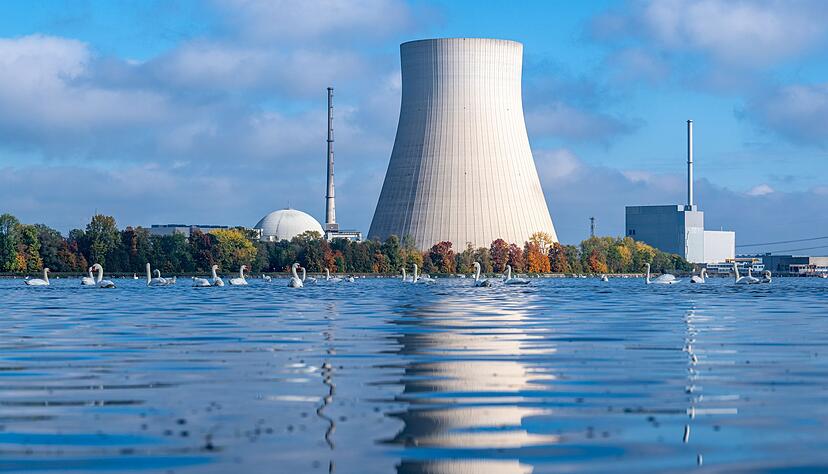 Um eines dieser Kraftwerke geht es. (Archivbild) Um eines dieser Kraftwerke geht es. (Archivbild)