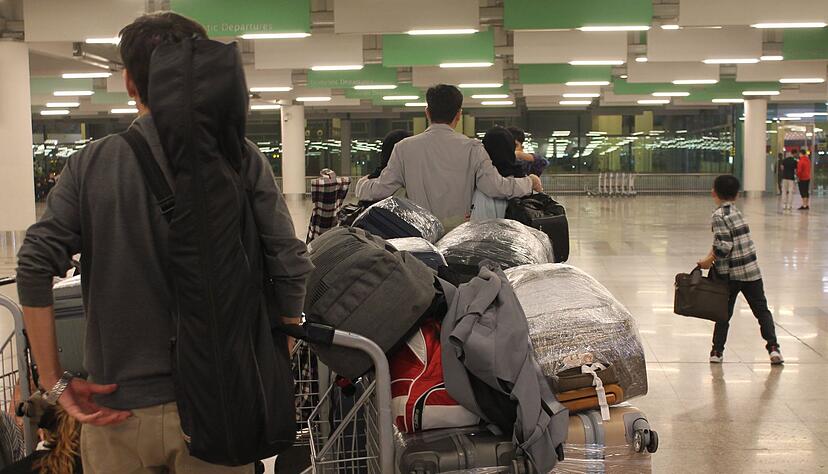 Viele ausreisewillige Afghanen harren seit Monaten oder gar Jahren in Islamabad aus. Viele ausreisewillige Afghanen harren seit Monaten oder gar Jahren in Islamabad aus.