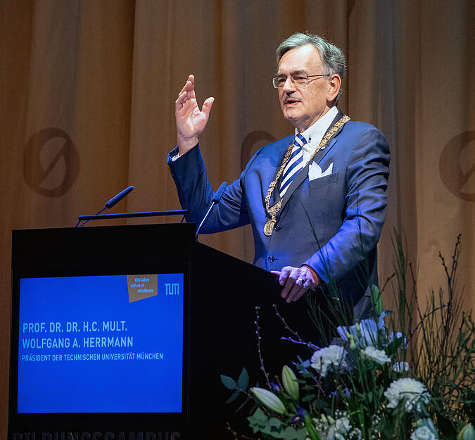 Einweihung des TUM Turms