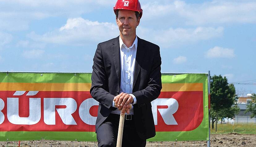 Martin Bihlmaier lud zum Spatenstich nach Crailsheim.
Foto: Heiko Fritze