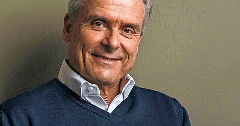 &bdquo;Tats&auml;chlich gibt es keinen sichereren Weg, ungl&uuml;cklich zu werden, als st&auml;ndig auf der Suche nach dem eigenen Gl&uuml;ck zu sein&ldquo;: Axel Hacke.