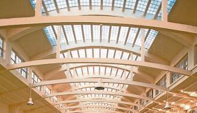 Ein Markthalle wie hier in Stuttgart gehört zu jeder größeren Stadt.Foto: Archiv