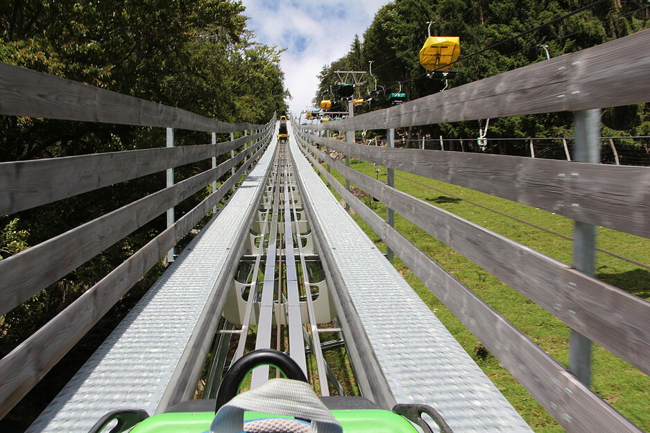 Im Steinwasen-Park in Oberried (Breisgau-Hochschwarzwald) bietet sich auf Attraktionen wie der Alpine Coaster eine tolle Aussicht auf den Schwarzwald.