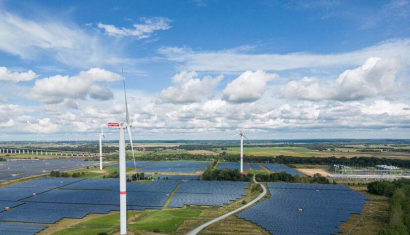Windkraftanlagen in Schleswig-Holstein.