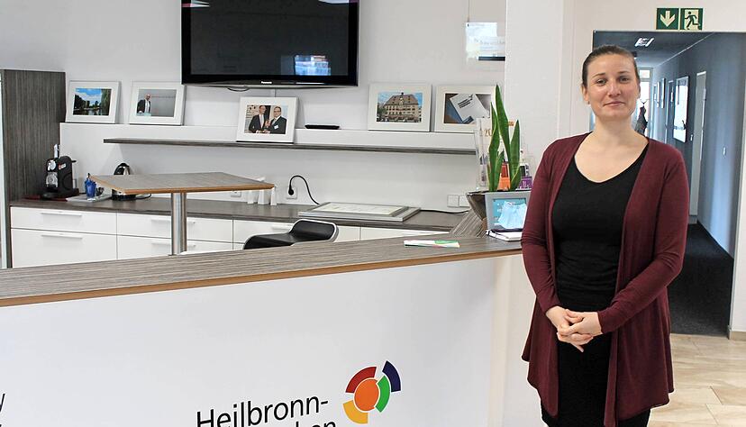 Fragen wie "Wie finde ich Personal?" oder "Wie kann ich nach Deutschland kommen?" beantwortet Marlene Neumann mit ihrem Team.
Foto: Christoph Kraft