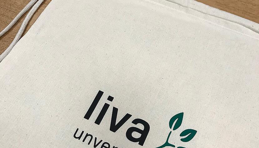 An die Stoffsäcke, Einmachgläser und fertig, los – am Samstag um 14 Uhr öffnet der erste Unverpackt-Laden Heilbronns. Foto: Milva-Katharina Klöppel An die Stoffsäcke, Einmachgläser und fertig, los – am Samstag um 14 Uhr öffnet der erste Unverpackt-Laden Heilbronns. Foto: Milva-Katharina Klöppel