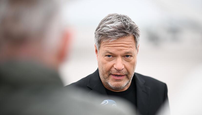 Wirtschaftsminister reist nach Lissabon. Wirtschaftsminister reist nach Lissabon.