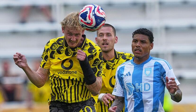 Auch Julian Brandt (l.) will in Dortmund bleiben.
