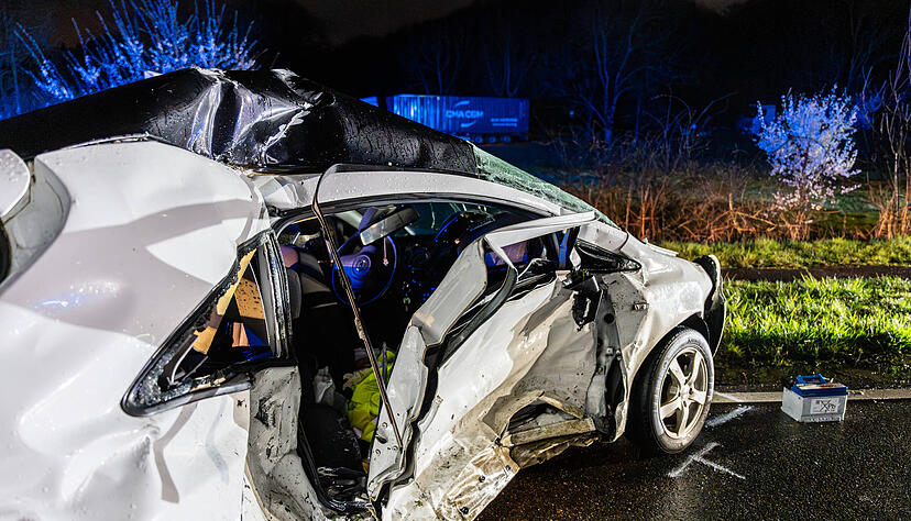 Am Glemseck in Leonberg gab es nach einem Verkehrsunfall mehrere Schwerverletzte. Am Glemseck in Leonberg gab es nach einem Verkehrsunfall mehrere Schwerverletzte.