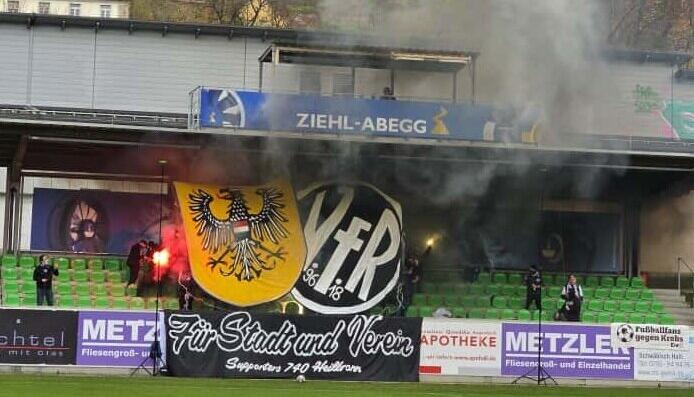 Die Supporters 740 Heilbronn beim Ausw&auml;rtsspiel ihres VfR Heilbronn in Schw&auml;bisch Hall.