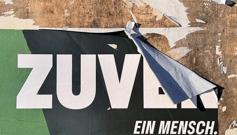 Die Grünen-Kommunalpolitiker schildern Gewalt in ländlichen Regionen. (Symbolbild) Die Grünen-Kommunalpolitiker schildern Gewalt in ländlichen Regionen. (Symbolbild)