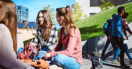 In einem gemeinsamen Projekt der DHBW Heilbronn und der HHN haben Studierende eine Studie auf dem Campus in der Kernstadt und in Sontheim durchgeführt, um zu erfahren, wie Heilbronn ein noch attraktiverer Studienort werden kann.
Foto: Nico Kurth