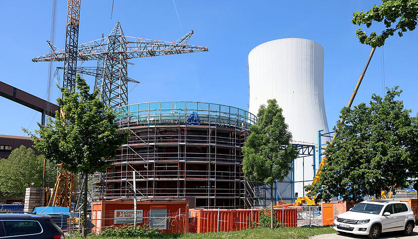 Alleine in Heilbronn investiert die EnBW etwa 500 Millionen Euro in den Neubau eines wasserstofff&auml;higen Gaskraftwerks.