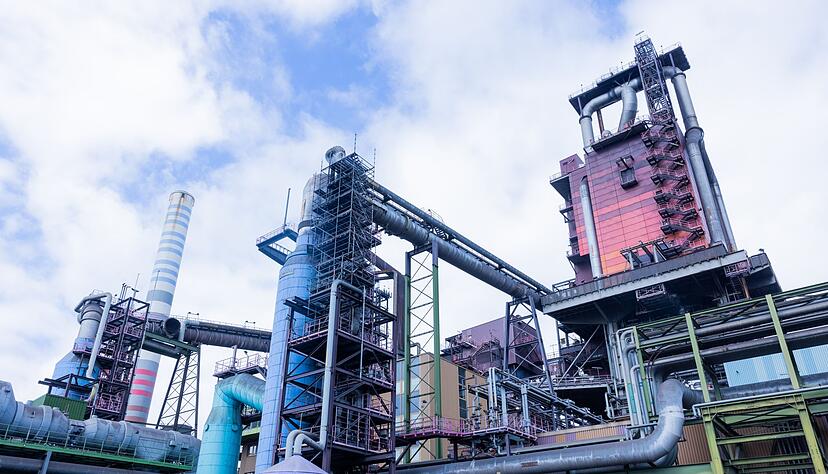 Deutschlands größter Stahlerzeuger Thyssenkrupp Steel steht vor einem Umbau.