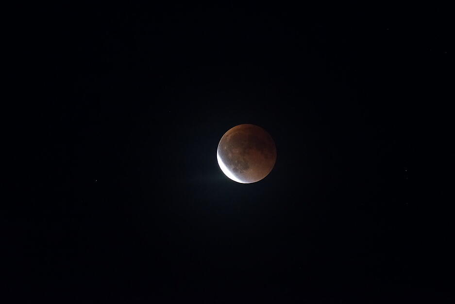 Die totale Mondfinsternis ist am Sonntagabend über Heilbronn und der Region zu sehen.