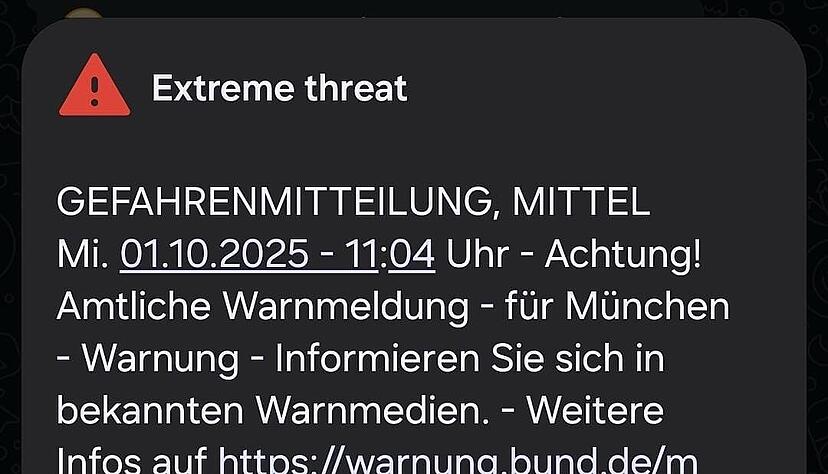 Auch die Handys der Münchner haben Alarm geschlagen.