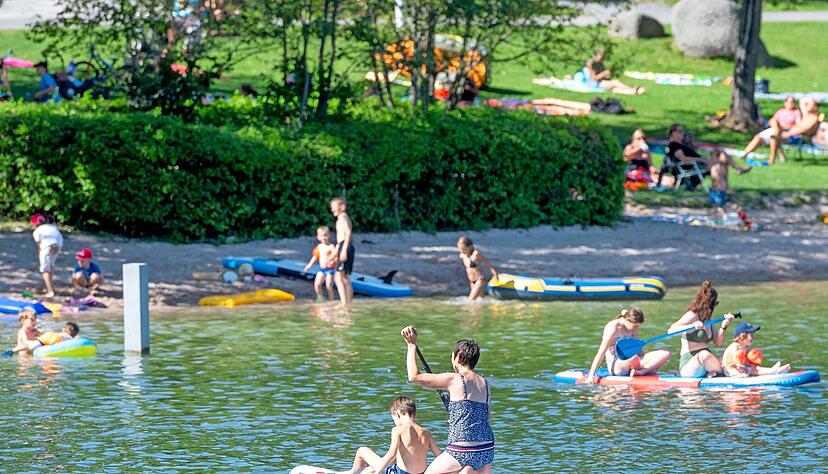 Im September kam Freude auf am See: Der Sommer ging in die Verlängerung, und der Besuch des Breitenauer Sees war kostenlos.
Foto: Archiv/Berger Im September kam Freude auf am See: Der Sommer ging in die Verlängerung, und der Besuch des Breitenauer Sees war kostenlos.
Foto: Archiv/Berger