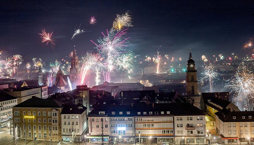 Die Stadt Heilbronn erklärt, welche Regeln beim Feuerwerk gelten.