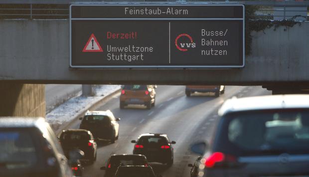 Der Verkehrssektor ist laut der neuen Klimaschutz-Studie des Umweltbundesamts ein Sorgenkind. Foto: dpa