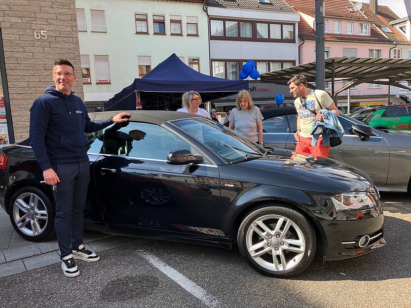 Familie Etzel hat sich in ein Audi A3 Cabrio verliebt.
