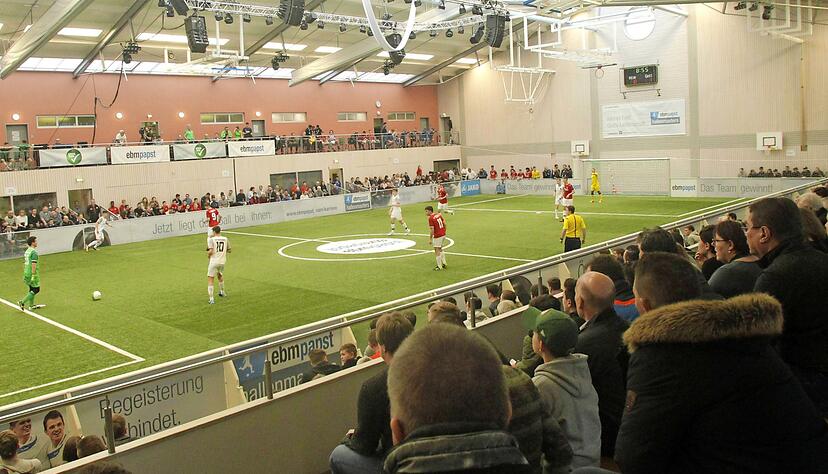 Am Wochenende steht die 17. Auflage des EBM-Papst Hallenmasters in der Mulfinger Gerhard-Sturm-Halle an.

Foto: Marc Schmerbeck