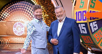 Showmaster Harry Wijnvoord (r) und  Thorsten Schorn präsentieren die Show «Der Preis ist heiß».
