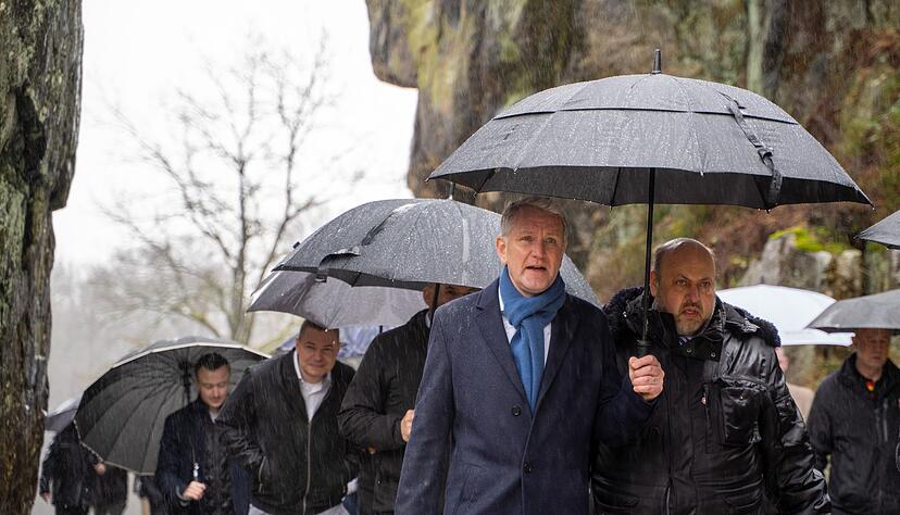An den Externsteinen im Teutoburger Wald hatte sich H&ouml;cke mit nordrhein-westf&auml;lischen AfD-Politikern getroffen.