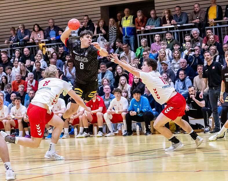 Handball-U20-L&auml;nderspiel Deutschland gegen die Schweiz in Gro&szlig;bottwar