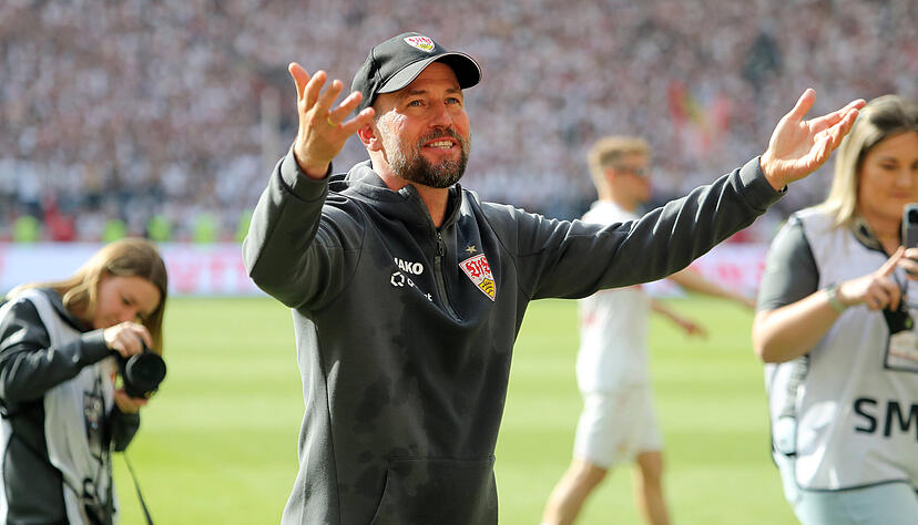 VfB-Trainer Sebastian Hoeneß kommt mit seiner Mannschaft nach Heilbronn.