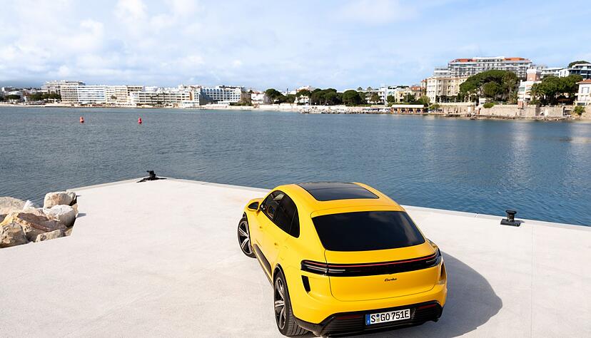 Schön, aber auch praktisch: So will sich der Macan den Kunden anbieten - bis zu 1288 Liter Kofferraumvolumen sollen dazu beitragen.